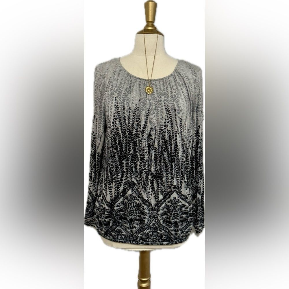 Chico's top! - Picture 2 of 12